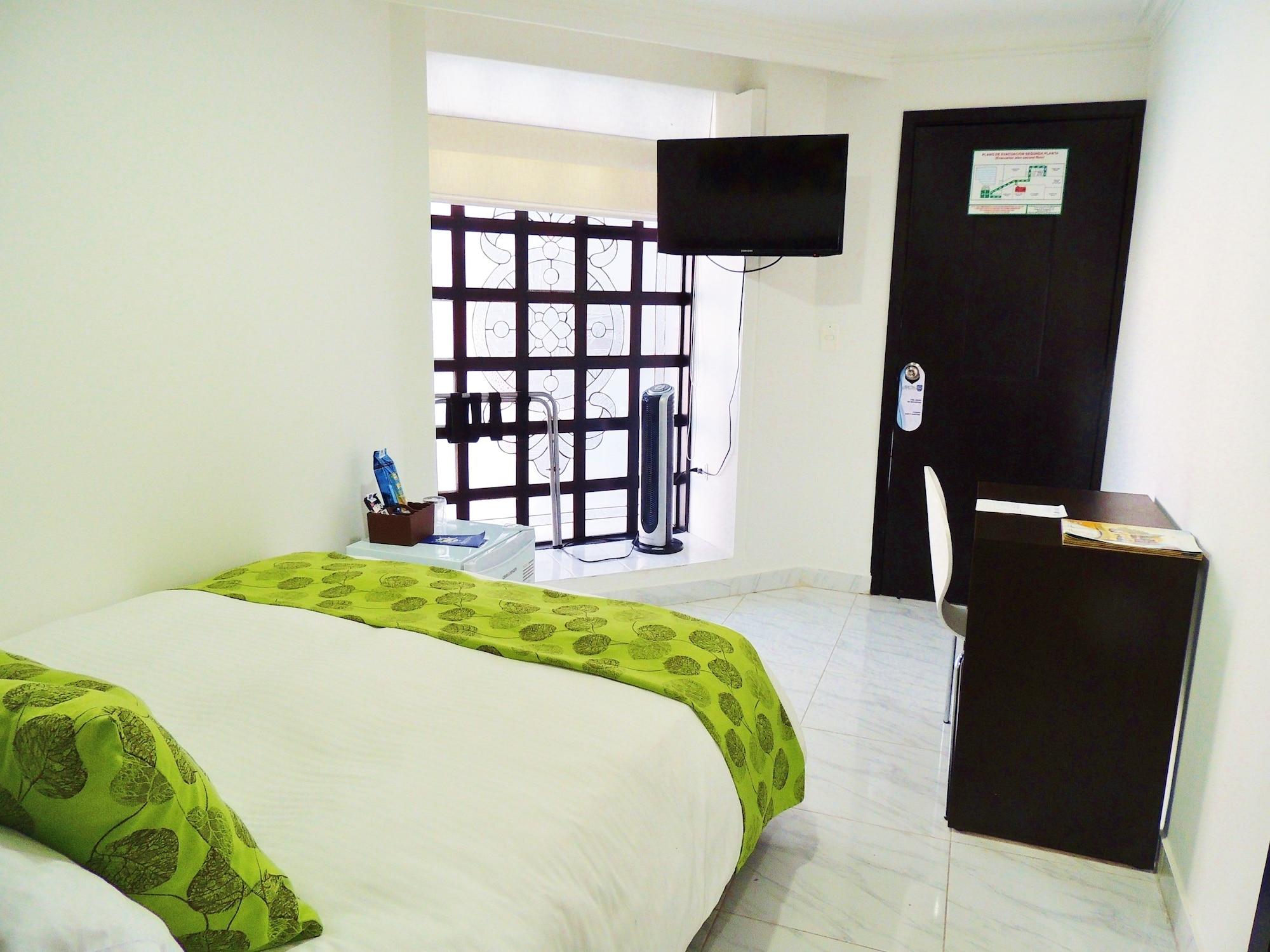 Hotel Montes De La Castellana أرمينيا المظهر الخارجي الصورة